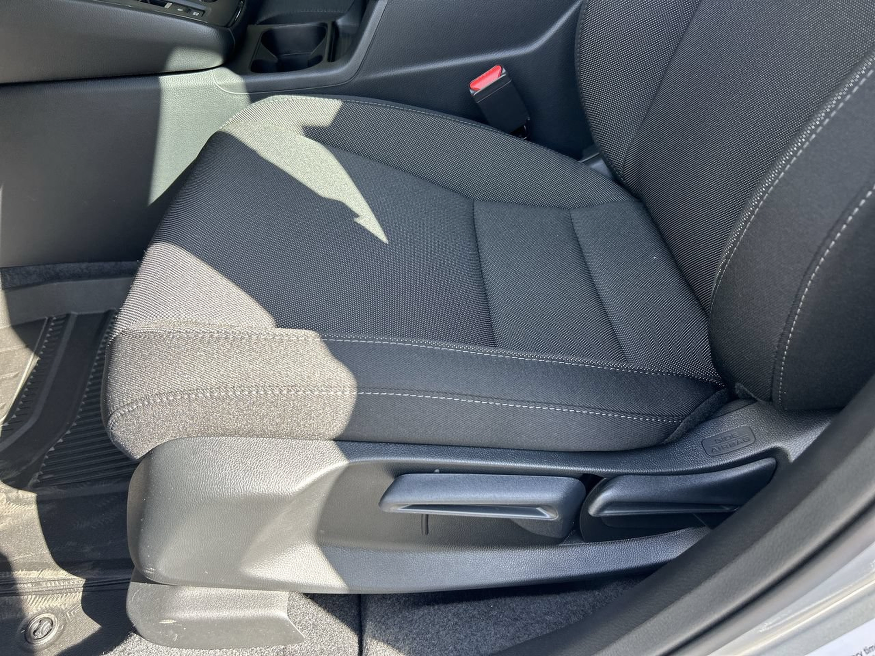 Used 2024 Honda CR-V LX image 14