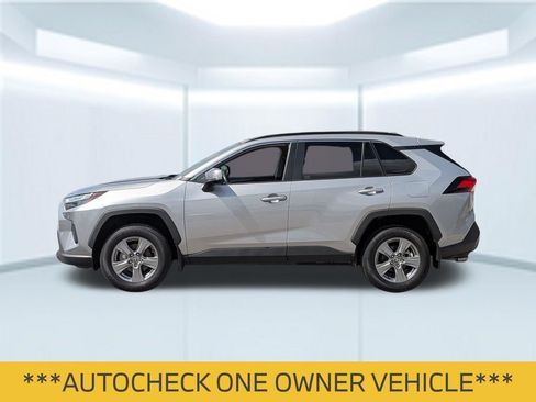 Used 2024 Toyota RAV4 XLE FWD image 2