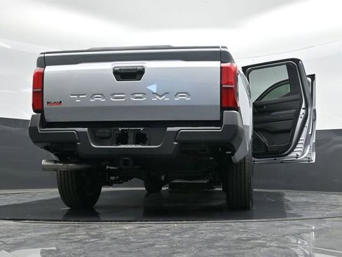 Used 2025 Toyota Tacoma SR image 44