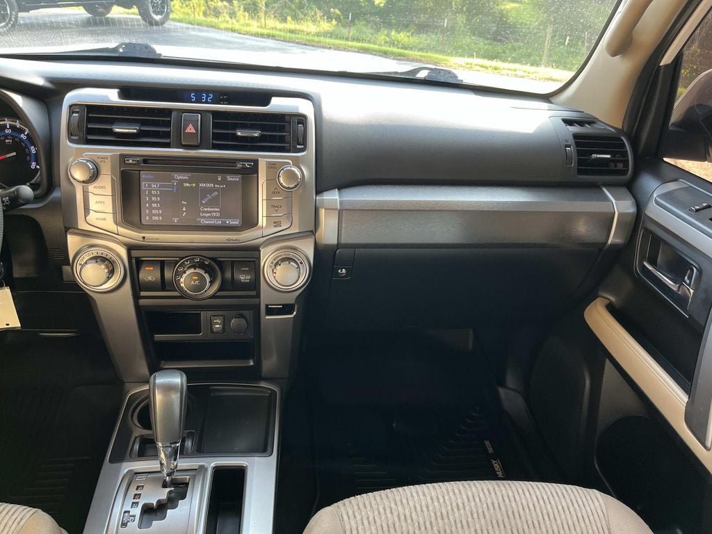 Used 2015 Toyota 4Runner SR5 RWD image 11