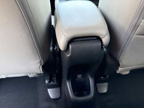 Used 2017 Honda HR-V EX-L image 21