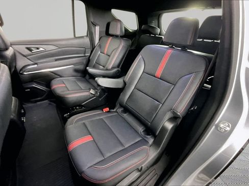 Certified 2024 Chevrolet Traverse RS w/ LPO, Floor Liner Package AWD/4WD image 20