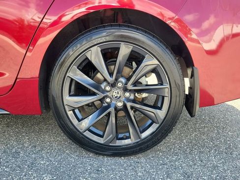 Used 2023 Toyota Corolla SE FWD image 5