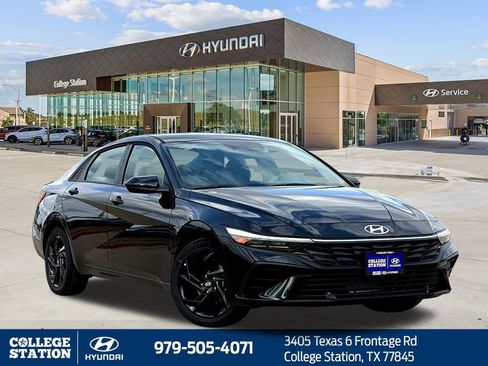 New 2026 Hyundai Elantra Sport FWD image 3