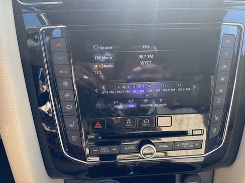 Used 2021 INFINITI QX80 Sensory w/ Cargo Package image 12