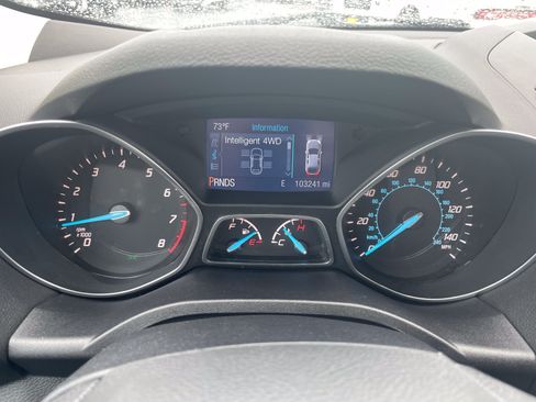 Used 2015 Ford Escape SE AWD/4WD image 19