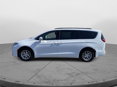 Used 2022 Chrysler Pacifica Touring-L FWD image 20