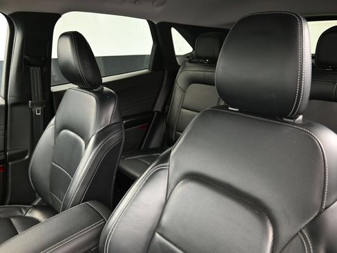 Used 2024 Ford Escape Platinum AWD/4WD image 15