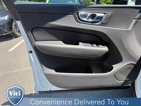 Certified 2025 Volvo XC60 T8 Plus w/ Protection Package Premier AWD/4WD image 16