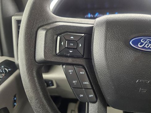 Used 2019 Ford F350 XL w/ STX Appearance Package RWD image 12