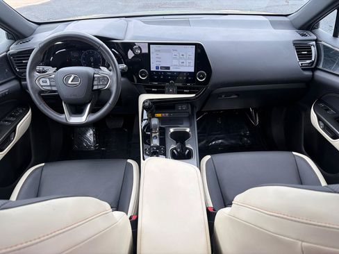 Used 2023 Lexus NX 350 AWD image 7