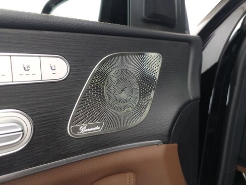 Used 2024 Mercedes-Benz GLS 450 4MATIC image 7