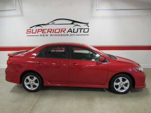 Used 2011 Toyota Corolla S image 5