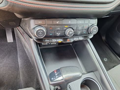 Used 2023 Dodge Durango GT RWD image 18