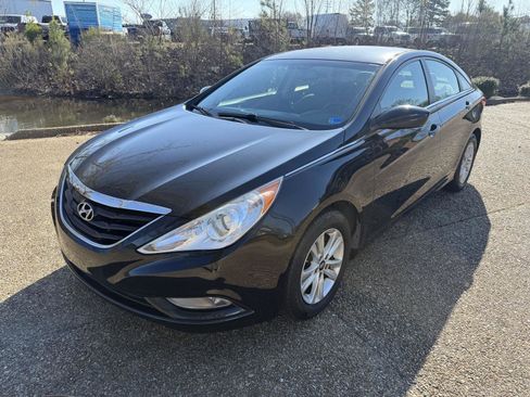 Used 2013 Hyundai Sonata GLS w/ Popular Equipment Pkg image 7