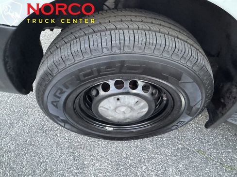 Used 2016 Mercedes-Benz Sprinter 2500 image 12