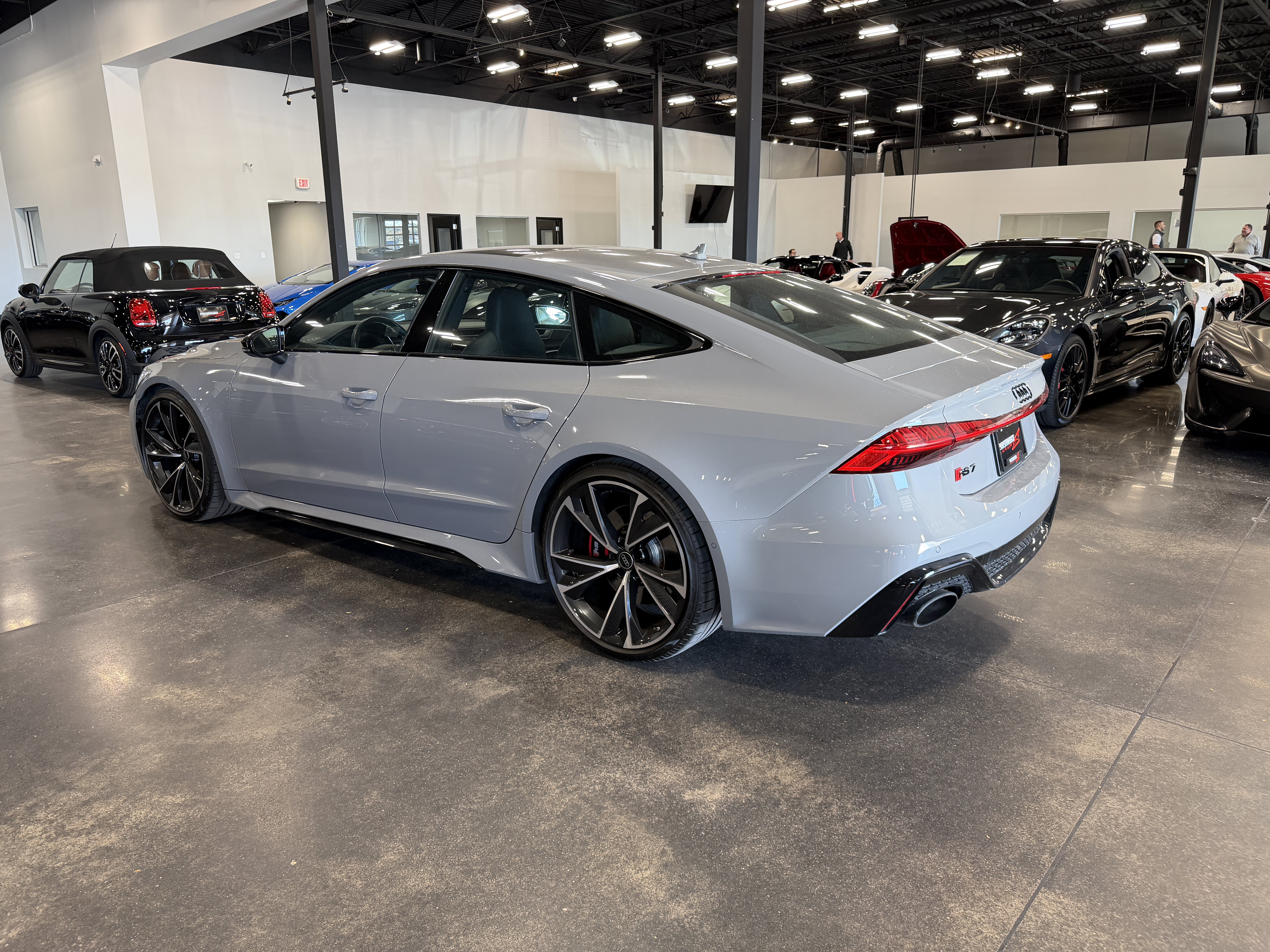 Used 2023 Audi RS 7 Sportback w/ Black Optic Package AWD/4WD image 5