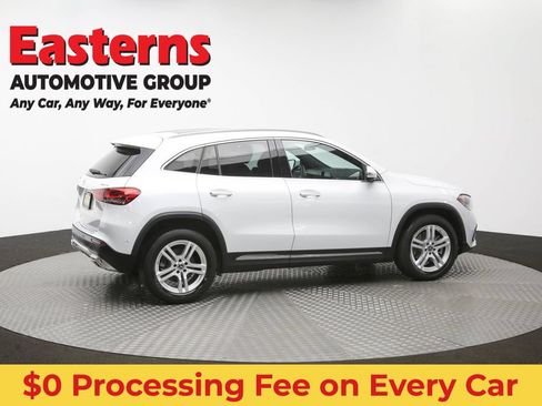 Used 2022 Mercedes-Benz GLA 250 4MATIC w/ Premium Package Lite image 46