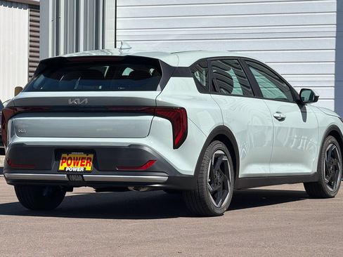 New 2026 Kia K4 EX FWD image 4