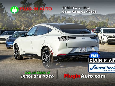 Used 2021 Ford Mustang Mach-E GT image 4