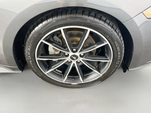 Used 2020 Ford Mustang Coupe w/ Equipment Group 101A RWD image 32