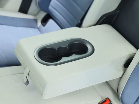 New 2026 Volkswagen Jetta SE image 35