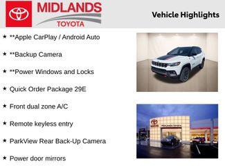 Used 2025 Jeep Compass Trailhawk video 2