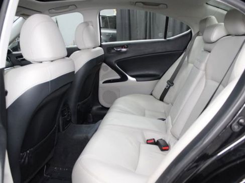Used 2012 Lexus IS 250 image 16