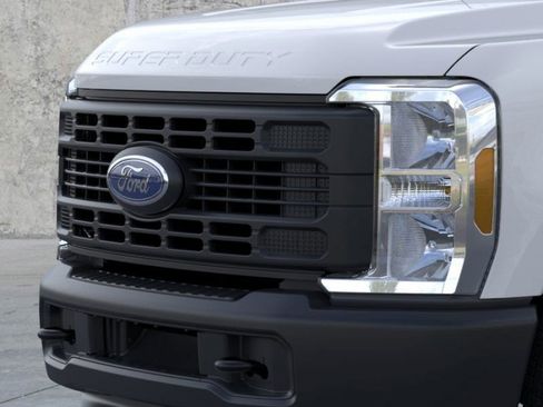 New 2025 Ford F250 XL image 46
