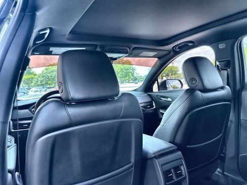 Used 2022 Cadillac XT4 Sport w/ Enhanced Visibility Package FWD image 23