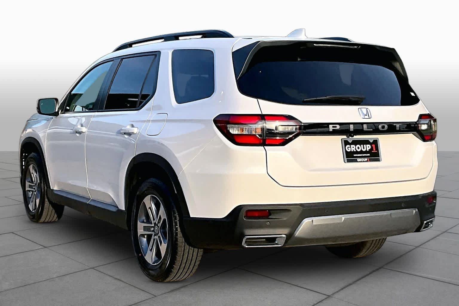 New 2026 Honda Pilot EX-L image 12