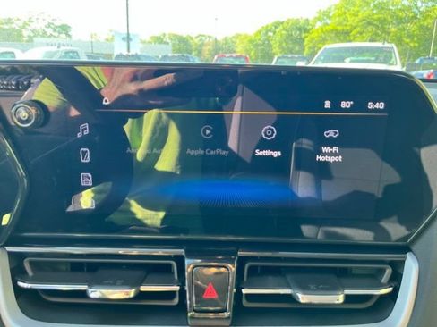 Used 2024 Chevrolet TrailBlazer LT w/ Driver Confidence Package FWD image 28