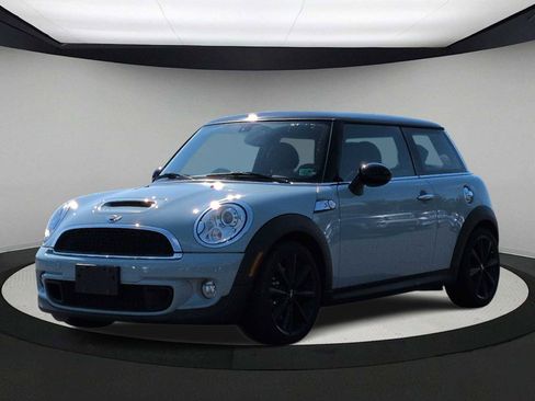 Used 2013 MINI Cooper S FWD image 4