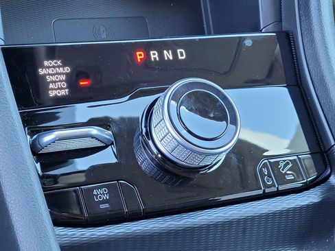 New 2024 Jeep Grand Cherokee Limited 4xe w/ Luxury Tech Group II image 13