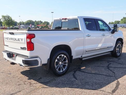 Used 2024 Chevrolet Silverado 1500 High Country w/ Max Trailering Package AWD/4WD image 16