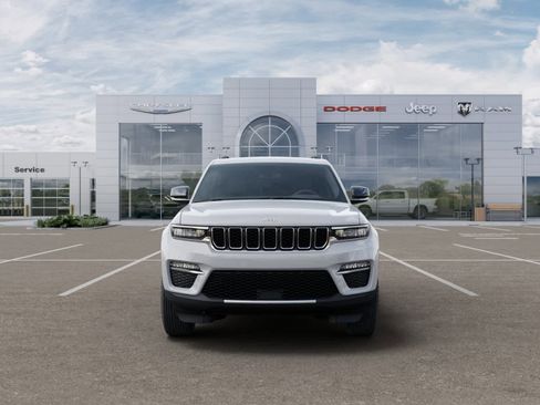 New 2025 Jeep Grand Cherokee Limited image 6