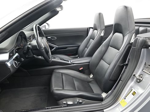 Used 2016 Porsche 911 Carrera 4S image 5