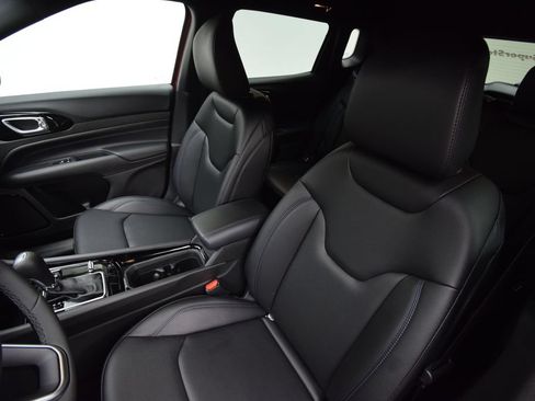 New 2026 Jeep Compass Limited AWD/4WD image 28