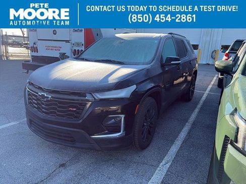 Used 2022 Chevrolet Traverse RS image 1