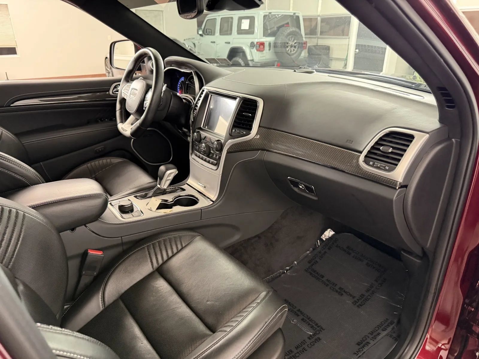 Used 2018 Jeep Grand Cherokee Trackhawk AWD/4WD image 44