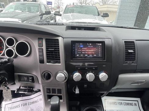 Used 2012 Toyota Tundra 4WD SR5 DOUBLE CAB w/ TRD Off-Road Pkg image 17