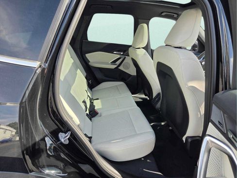 New 2026 BMW X1 xDrive28i w/ Convenience Package AWD/4WD image 18