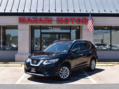 Used 2019 Nissan Rogue S w/ Special Edition Package AWD/4WD image 2