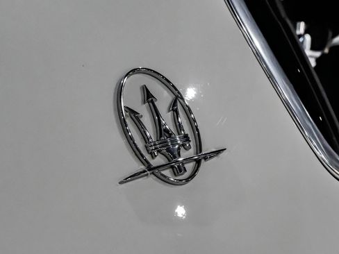 Used 2018 Maserati Ghibli S GranLusso AWD/4WD image 47