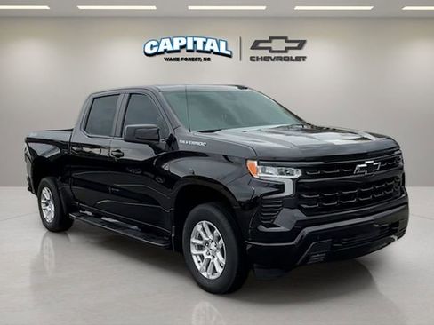 Used 2023 Chevrolet Silverado 1500 RST AWD/4WD image 7