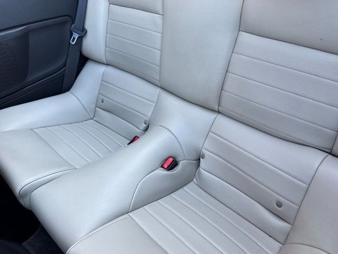 Used 2013 Ford Mustang Premium image 14