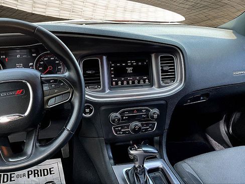 Used 2021 Dodge Charger SXT image 6