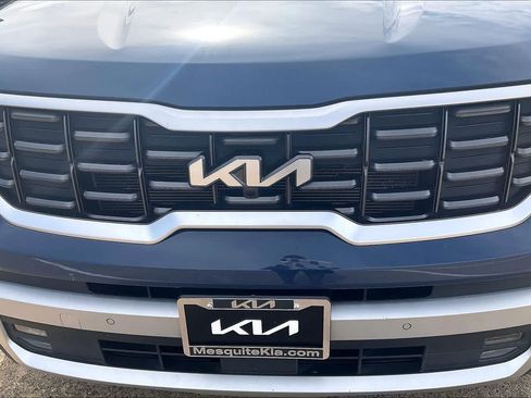 Certified 2024 Kia Telluride SX Prestige AWD/4WD image 32