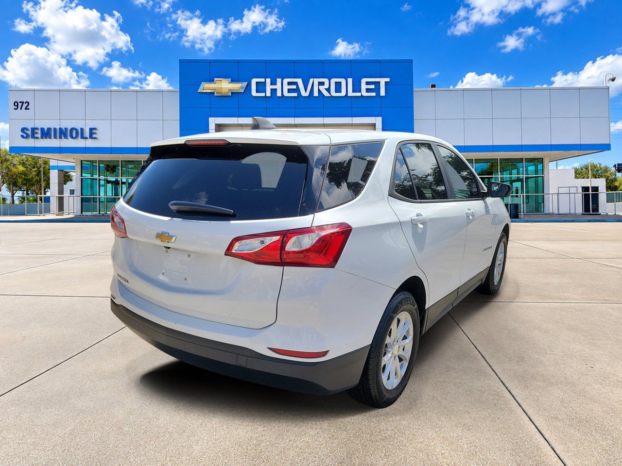 Certified 2021 Chevrolet Equinox LS w/ LS Convenience Package FWD image 3