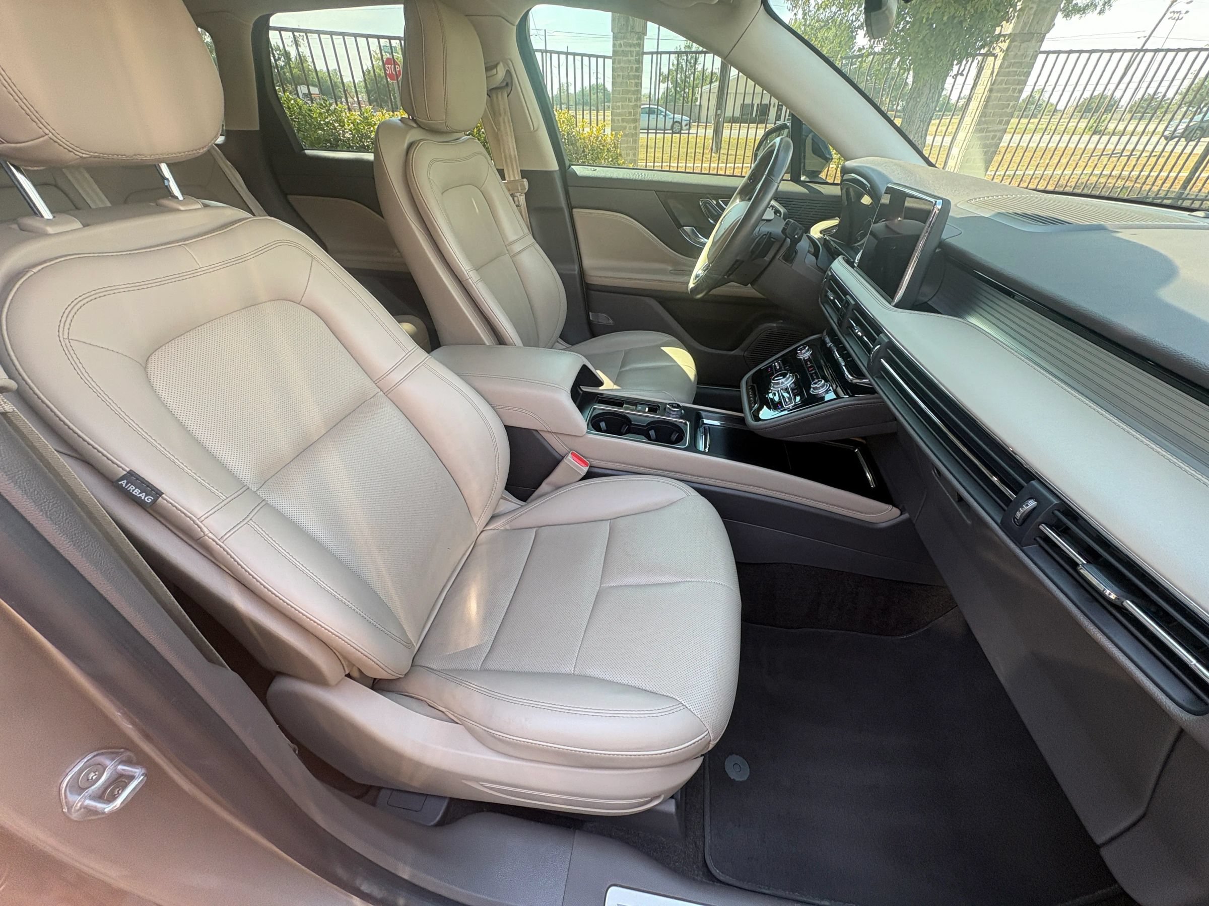 Used 2020 Lincoln Corsair FWD image 36